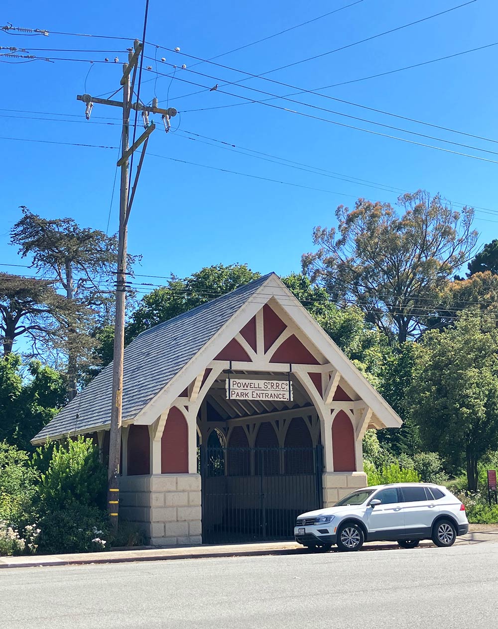 waiting station