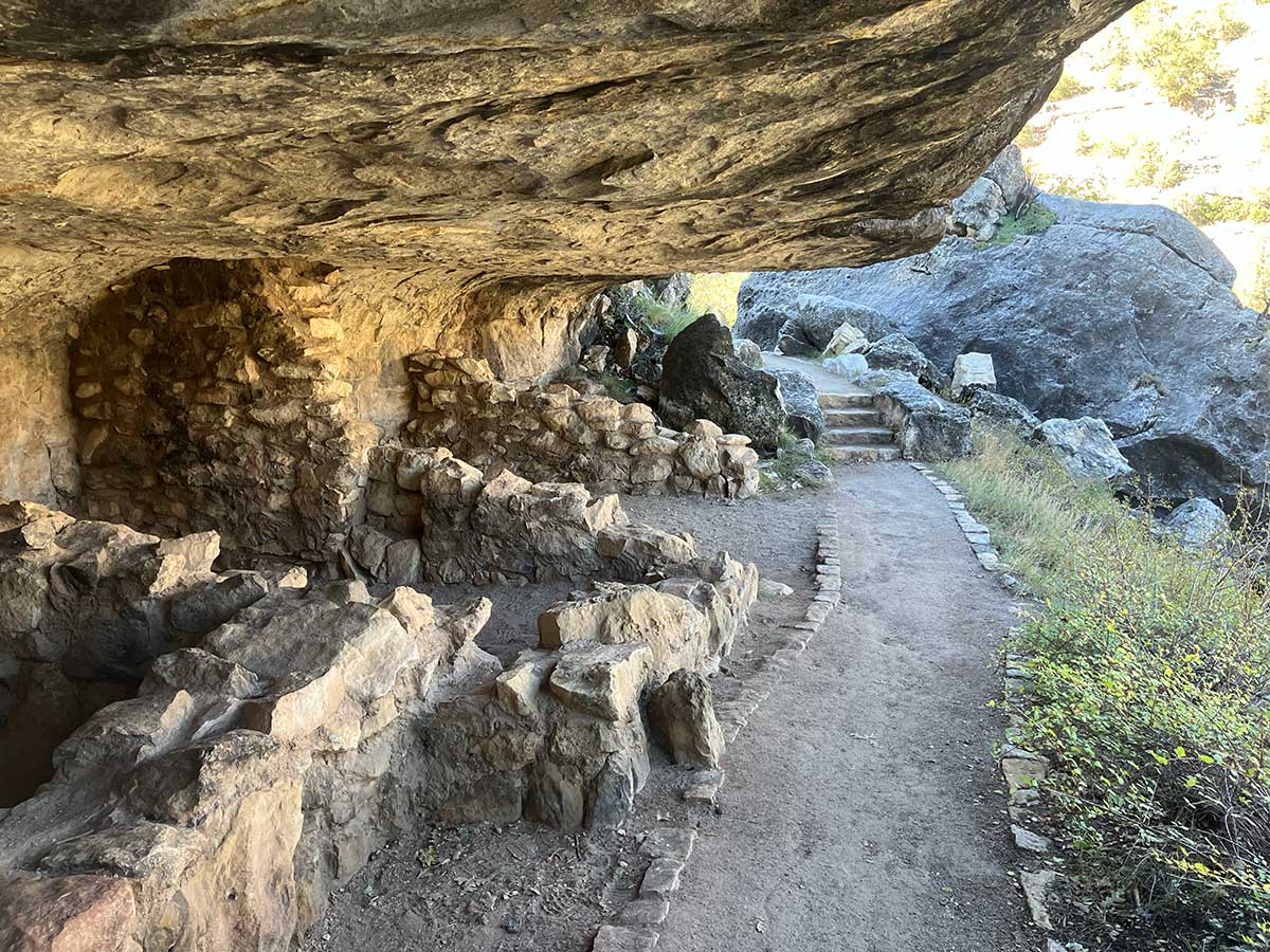 cliff dwelling