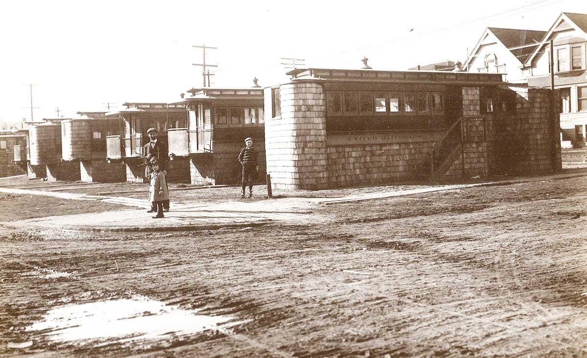 cable car houses