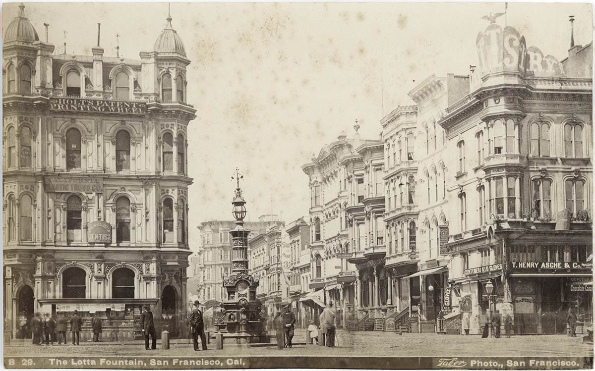 street with fountain